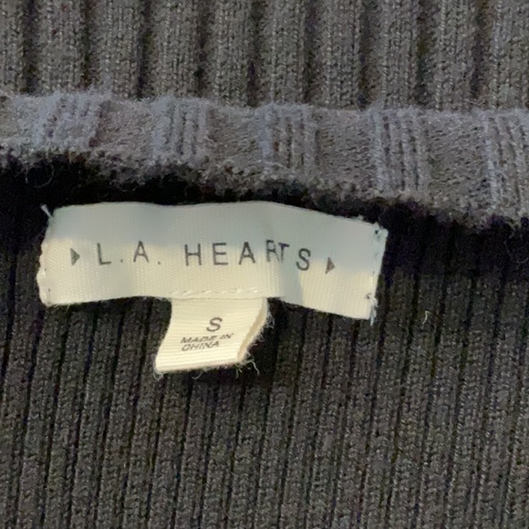 La Hearts Black Crop Top Sweater, Size Small - Picture 2 of 4